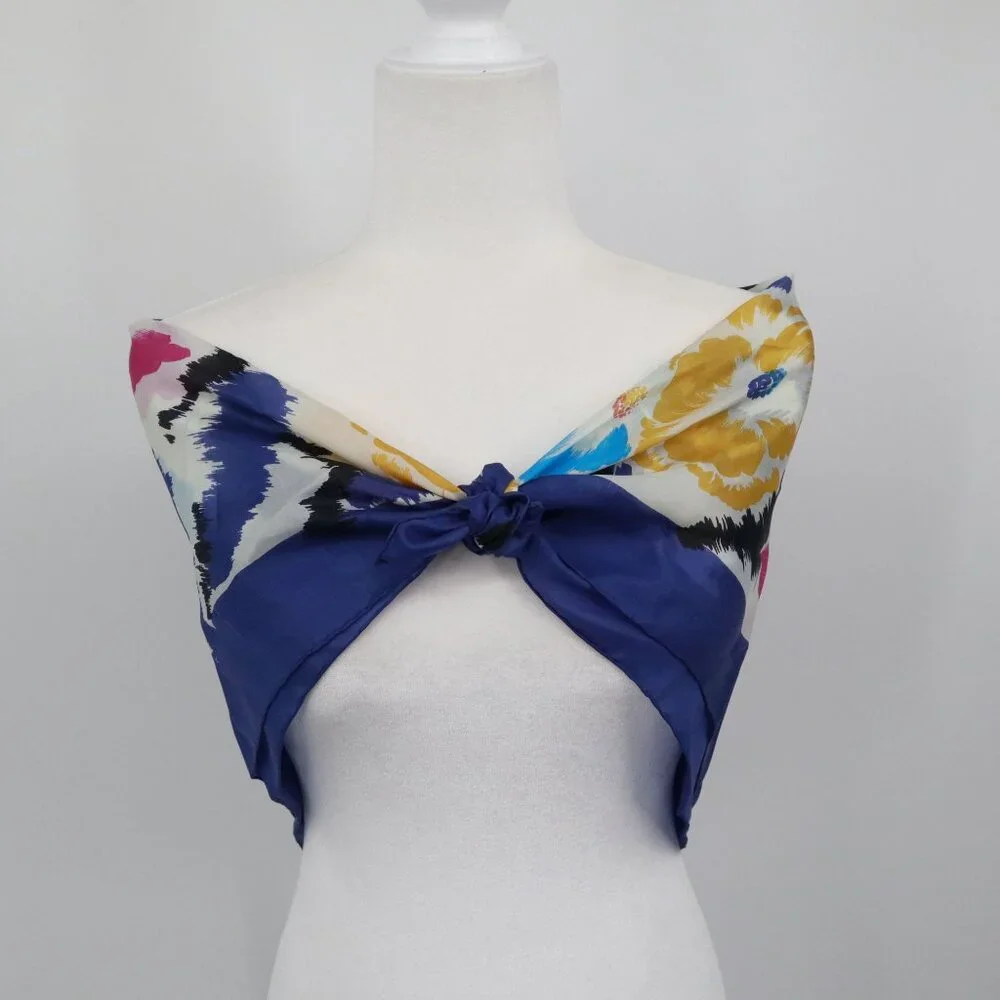 Vintage Silk Scarf Blue Bloomcore Boho Cottage Polished Colorful‎ Artsy Elegant
